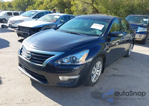 2015 Nissan Altima 2.5/2.5 S/2.5 Sl/2.5 Sv from USA, damaged, VIN 1N4AL3AP7FN373062